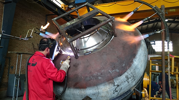 TIG Root Pass Welding of Nozzle to Head